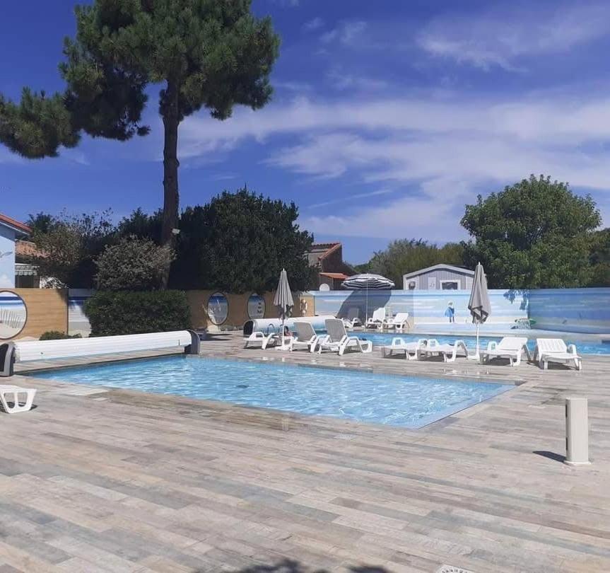 Parc Residentiel A La Cotiniere, Piscine, Proche Plage, Nature & Calme Kültér fotó